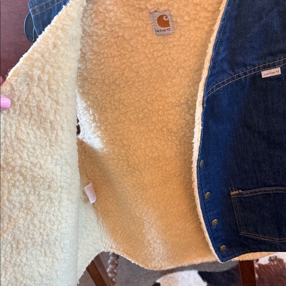 Carhartt Dark denim Vest with Sherpa Lining - Picture 6 of 7